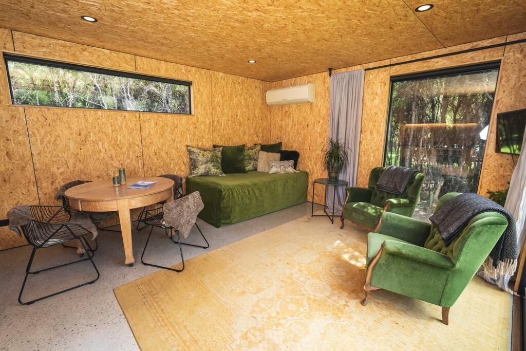 Stylish Tranquil & Private 2 X Bikes Villa Wanaka Luaran gambar