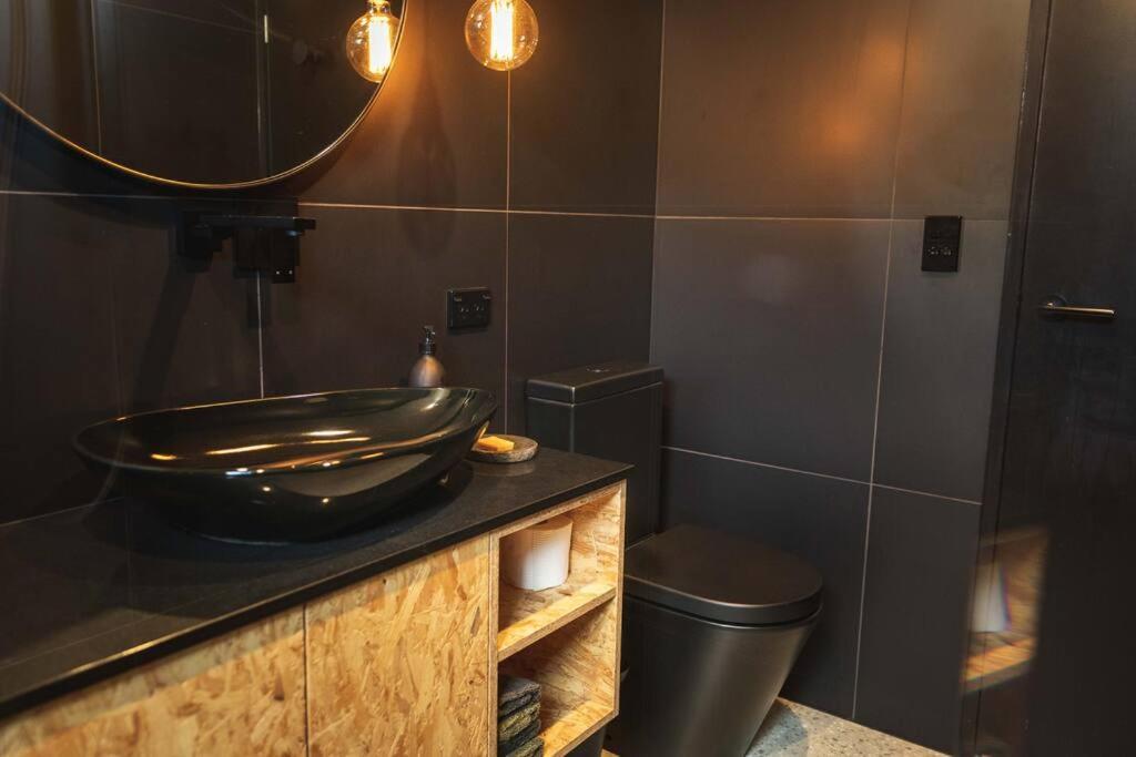 Stylish Tranquil & Private 2 X Bikes Villa Wanaka Luaran gambar