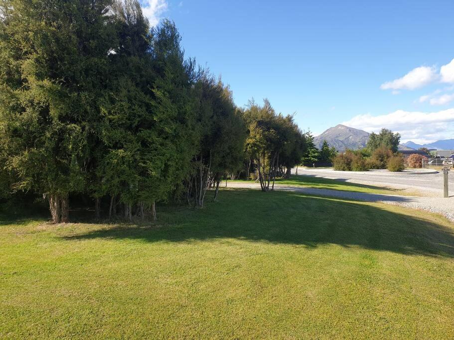 Stylish Tranquil & Private 2 X Bikes Villa Wanaka Luaran gambar